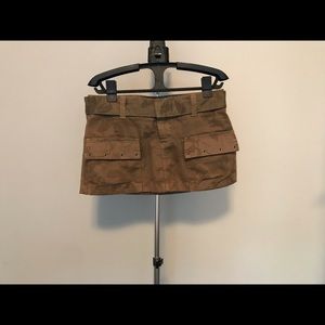 Floral cargo mini skirt